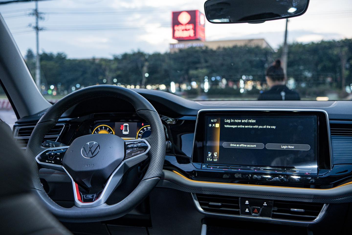 VW Teramont X đã về đại lý, sẵn sàng ra mắt Việt Nam tháng này với giá dự kiến 2,168 tỷ, nhiều trang bị xịn đấu Explorer- Ảnh 3.