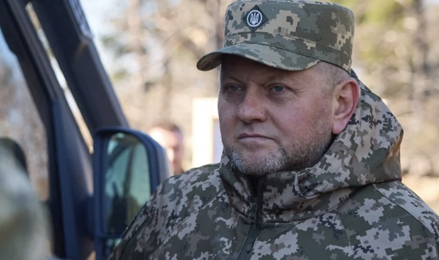 Bộ Quốc phòng Ukraine phản hồi tin Tổng tư lệnh Zaluzhny đã bị sa thải- Ảnh 1.