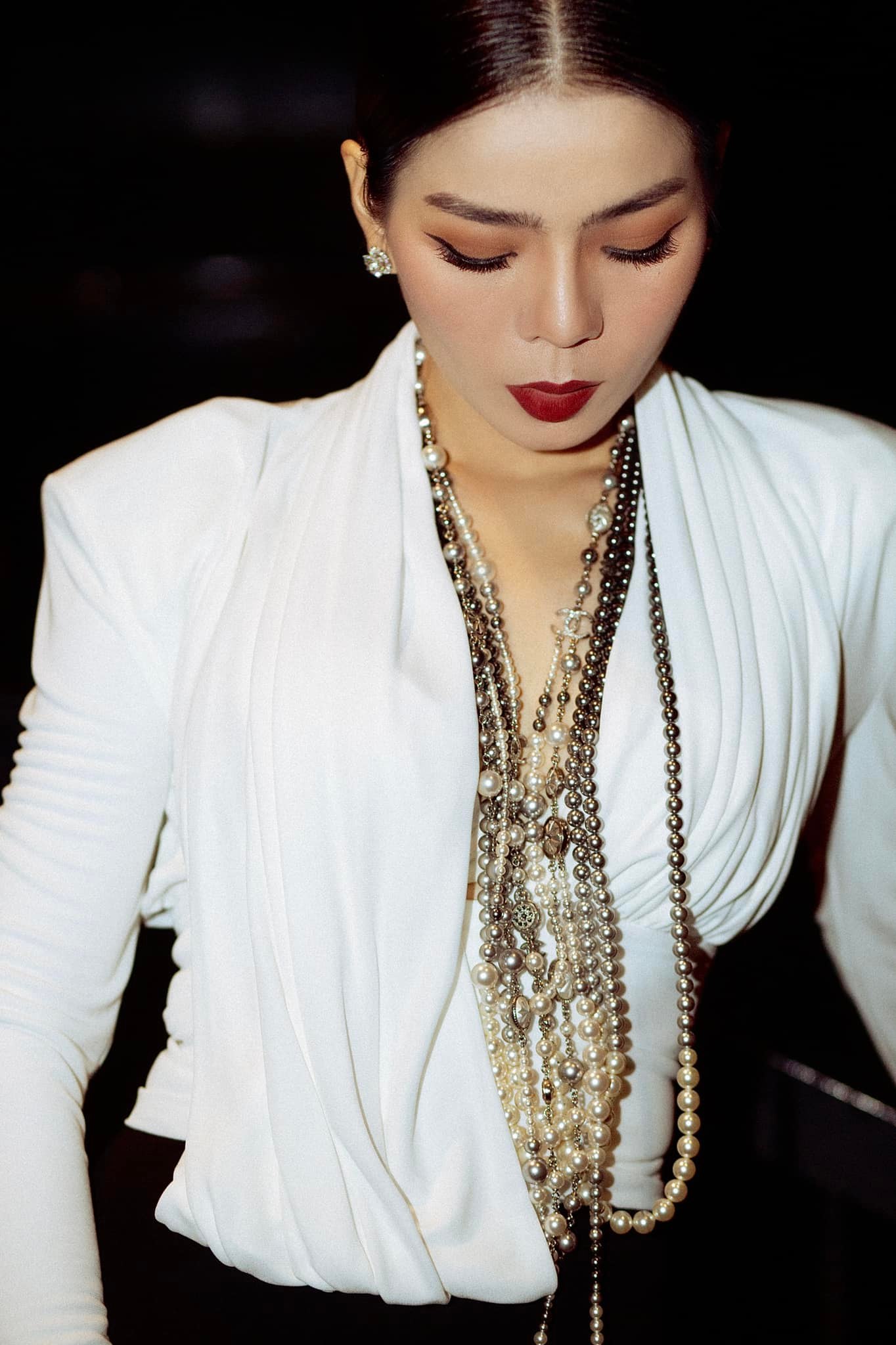 Năm 2023 của Lệ Quy&ecirc;n: Ồn &agrave;o, tai tiếng nhưng khiến ai cũng ghen tỵ v&igrave; c&oacute; L&acirc;m Bảo Ch&acirc;u l&agrave;m điều n&agrave;y- Ảnh 2.