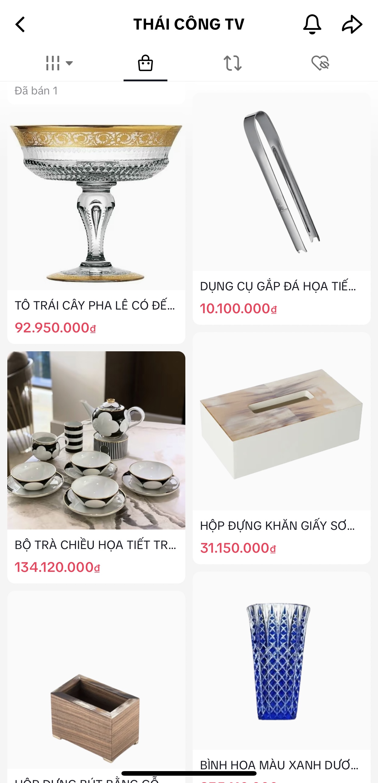 Shop bát đĩa nhà giàu của Thái Công rần rần trên TikTok: Người định "bom" hàng, kẻ chờ sale để săn deal 1k- Ảnh 2.