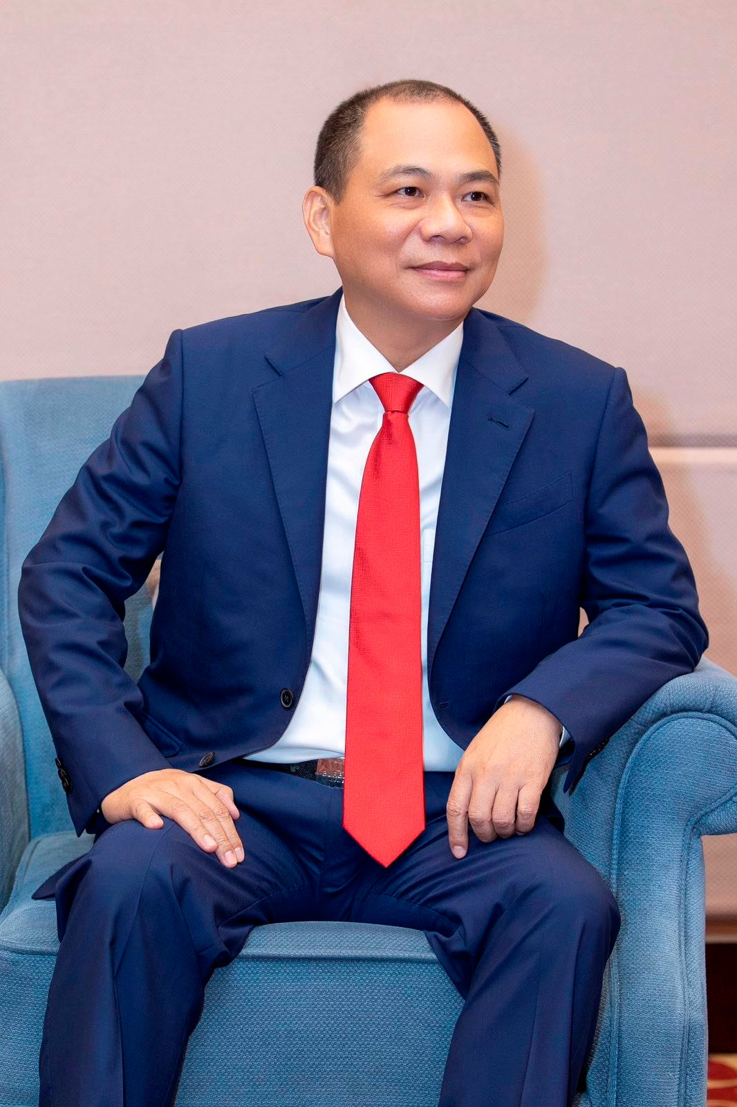 Ông Phạm Nhật Vượng làm CEO: VinFast xây nhà máy 2 tỷ USD, lập kỷ lục ở thị trường ô tô lớn thứ 3 thế giới- Ảnh 3.