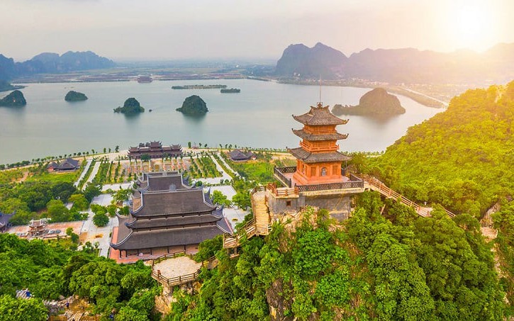 Tỉnh nhỏ thứ 2 Việt Nam được giải thưởng du lịch quốc tế, có nhiều chùa đẹp, cách Hà Nội chưa tới 100km