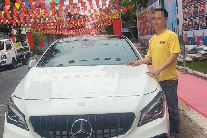 Danh tính tài xế lái ô tô Mercedes phóng 210km/h trên cao tốc Mỹ Thuận - Cần Thơ- Ảnh 1.