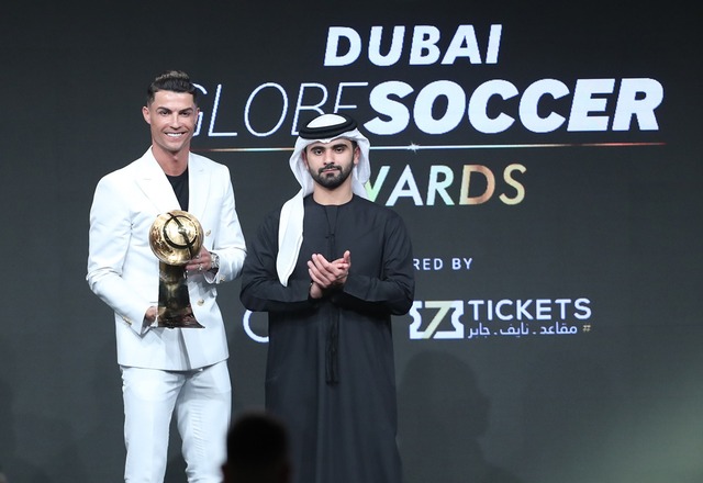 Ronaldo được vinh danh ở giải thưởng mà Messi chưa từng sở hữu- Ảnh 3.