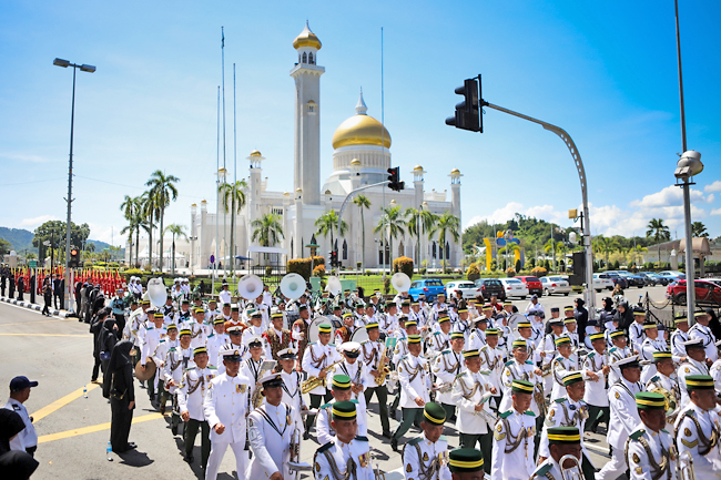 Đám cưới của Hoàng tử tỷ đô Brunei: Kéo dài 10 ngày với loạt nghi lễ hoàng tráng và dàn khách mời đẳng cấp- Ảnh 3.