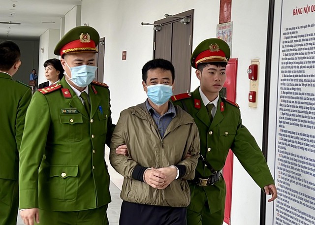 Vụ Việt Á: Vì sao 2 cựu bộ trưởng Nguyễn Thanh Long, Chu Ngọc Anh được đề nghị mức án dưới khung?- Ảnh 3.