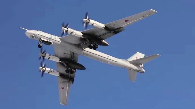 Xung đột Nga - Ukraine ngày 8/1: Hàng loạt máy bay ném bom chiến lược Tu-95 Nga xuất kích, Ukraine phát cảnh báo- Ảnh 1.