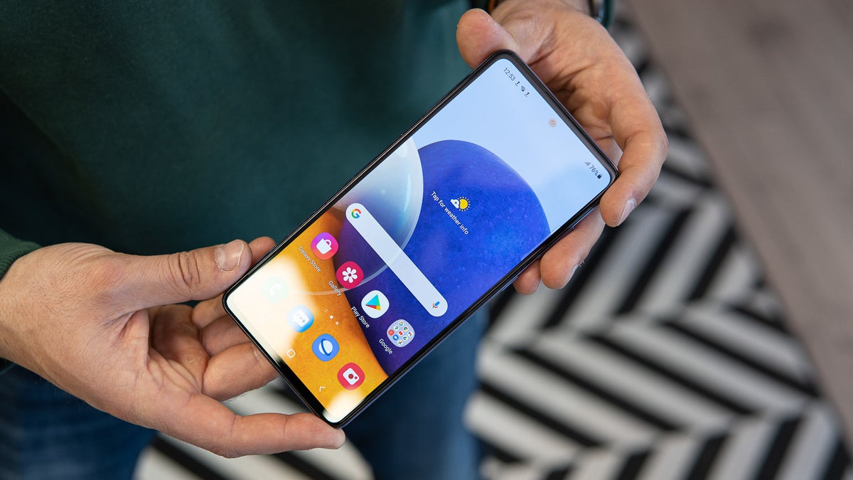 Galaxy A72 là điện thoại Samsung đầu tiên nhận được Android 14 vào năm 2024- Ảnh 1.