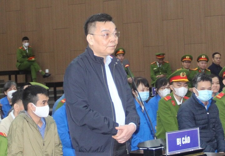 Cựu Bộ trưởng Nguyễn Thanh Long: 'Bị cáo rất ân hận, xót xa, đau khổ'- Ảnh 2.