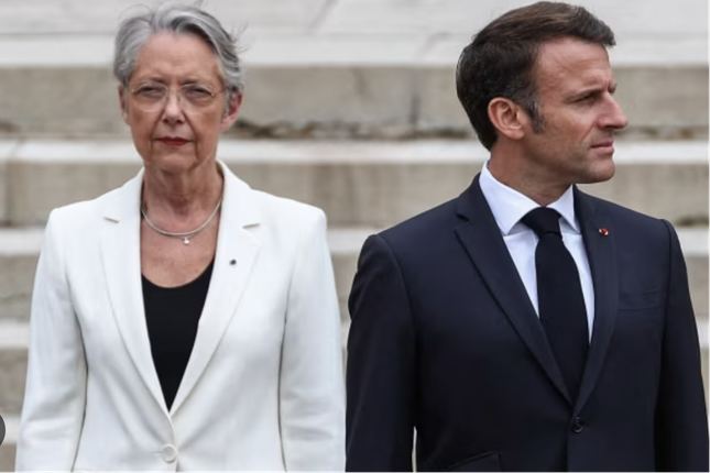 Thủ tướng Pháp từ chức ngay trước thềm cải tổ nội các- Ảnh 2.