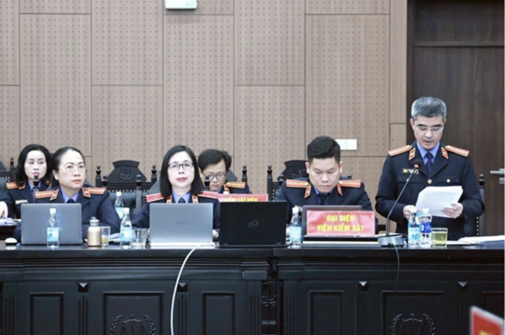 Đại diện Viện kiểm sát: Việt Á tham gia phòng chống dịch để thu lợi bất chính- Ảnh 1.