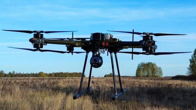 Nga ra mắt UAV Berdysh với nhiều tính năng đặc biệt , hỗ trợ quân sự và dân dụng - Ảnh 1.