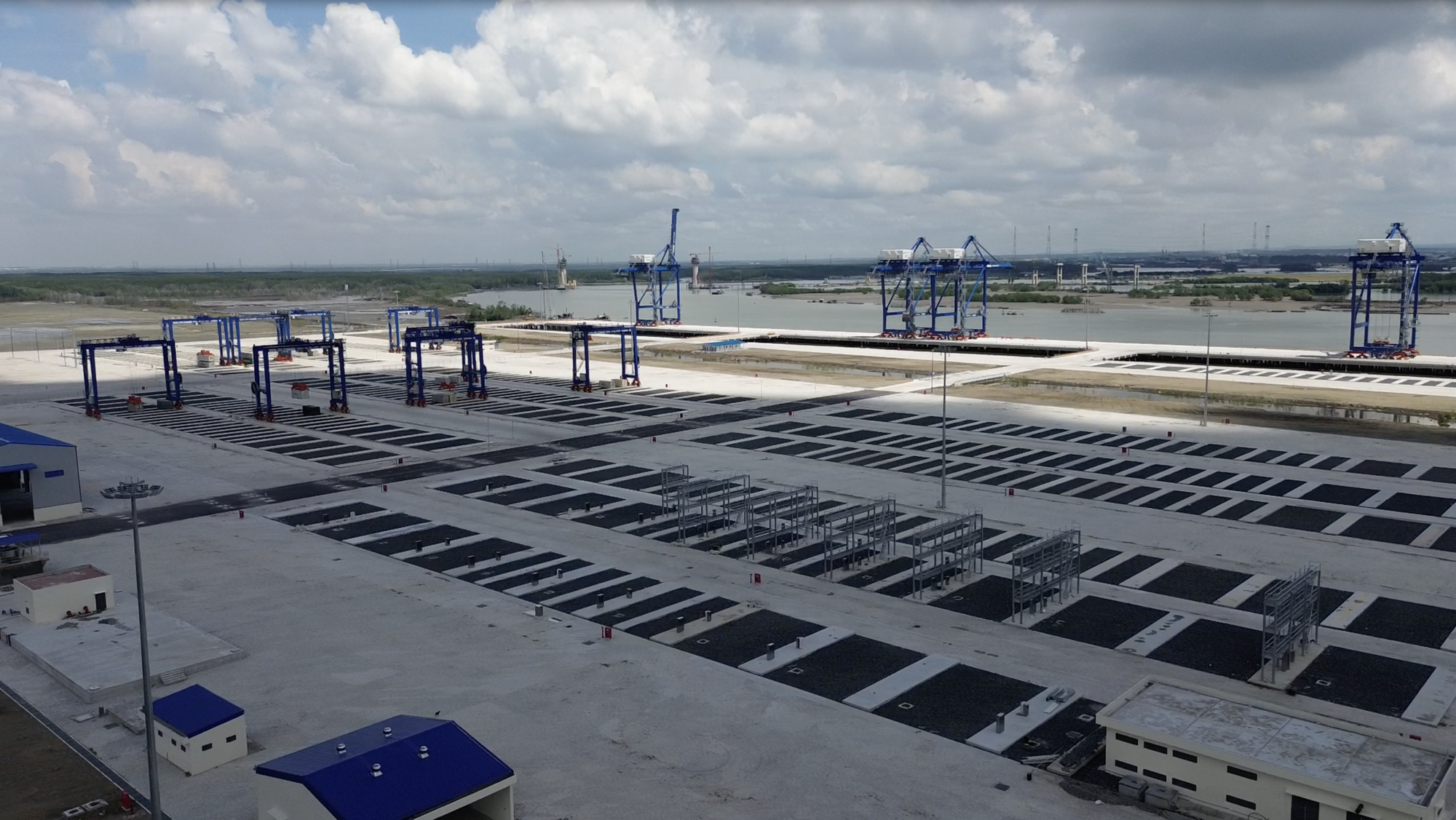 Toàn cảnh cảng Phước An Đồng Nai sắp vận hành - Ảnh 9.