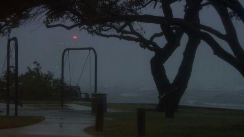 Nóng: Bão Milton đổ bộ Florida - Mỹ, gây ra hàng loạt 
