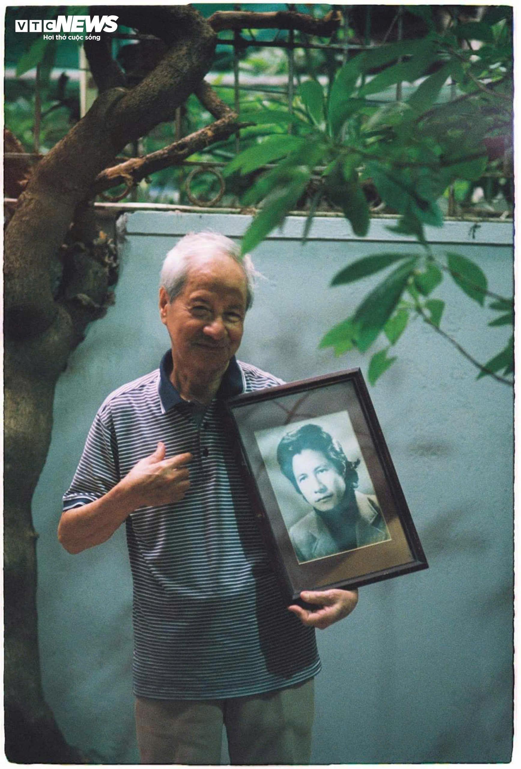 Ngắm vẻ đẹp xưa H&agrave; Nội qua kho tư liệu của gia đ&igrave;nh c&oacute; 4 thế hệ nhiếp ảnh gia - Ảnh 14.