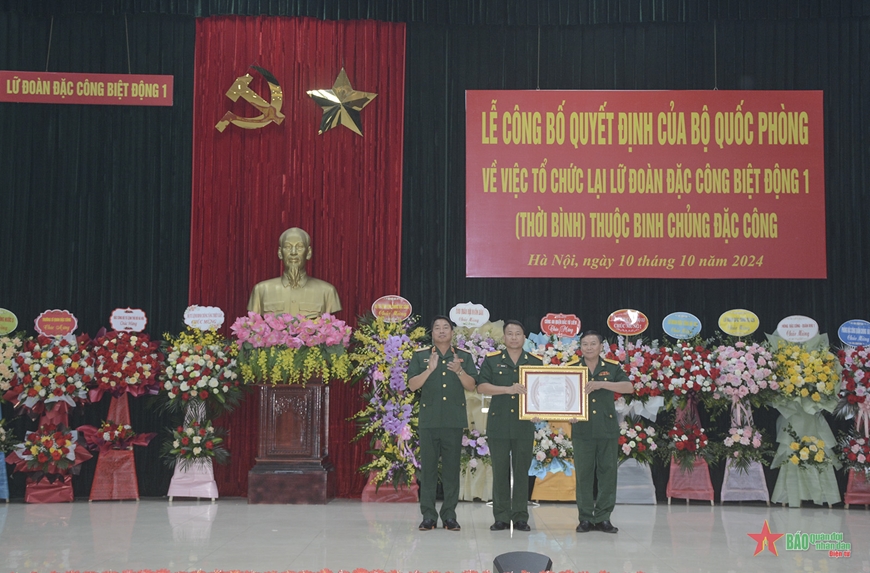 Tổ chức lại Lữ đoàn Đặc công 1 và 198 thời bình theo Quyết định của bộ Quốc phòng - Ảnh 2.