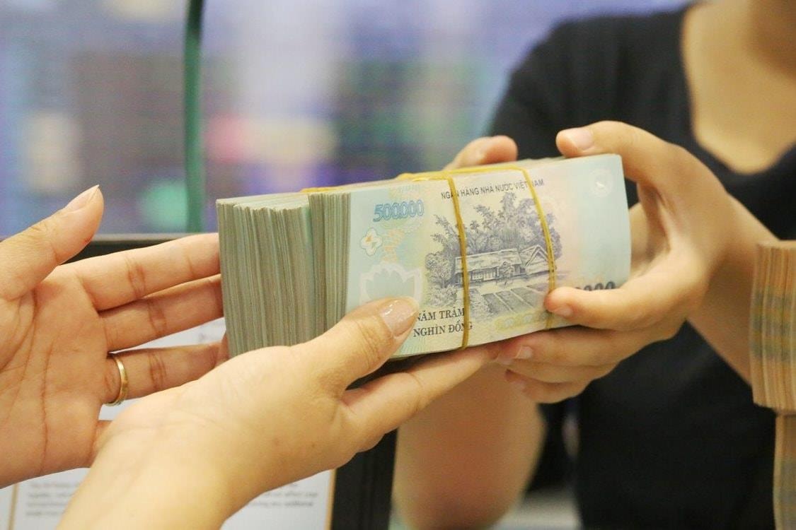 Những trường hợp không phải nộp tiền sử dụng đất khi làm Sổ đỏ theo Luật Đất đai 2024 - Ảnh 1.