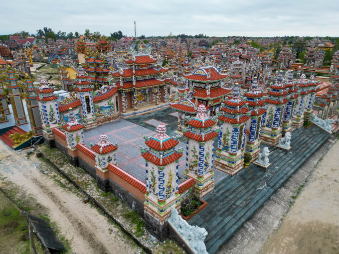 Gia cảnh bất ngờ đ&ocirc;i vợ chồng U90 chi 3 tỷ x&acirc;y lăng mộ ở Huế - Ảnh 2.