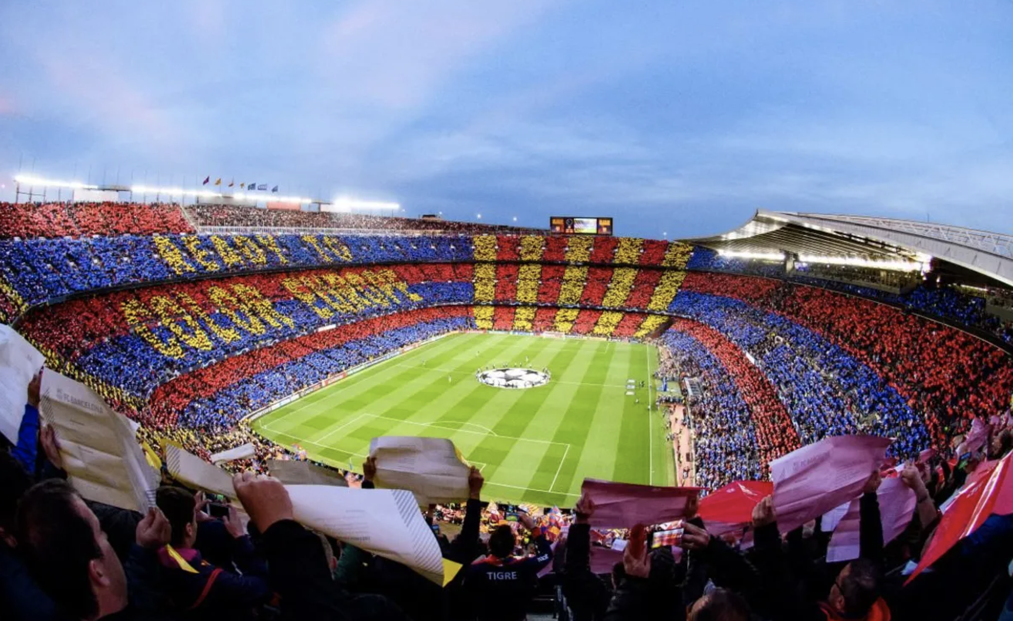 Lộ diện hình ảnh tuyệt đẹp bộ mặt mới sân Nou Camp 1,25 tỉ bảng- Ảnh 1. Lộ diện hình ảnh tuyệt đẹp bộ mặt mới sân Nou Camp 1,25 tỉ bảng- Ảnh 1.