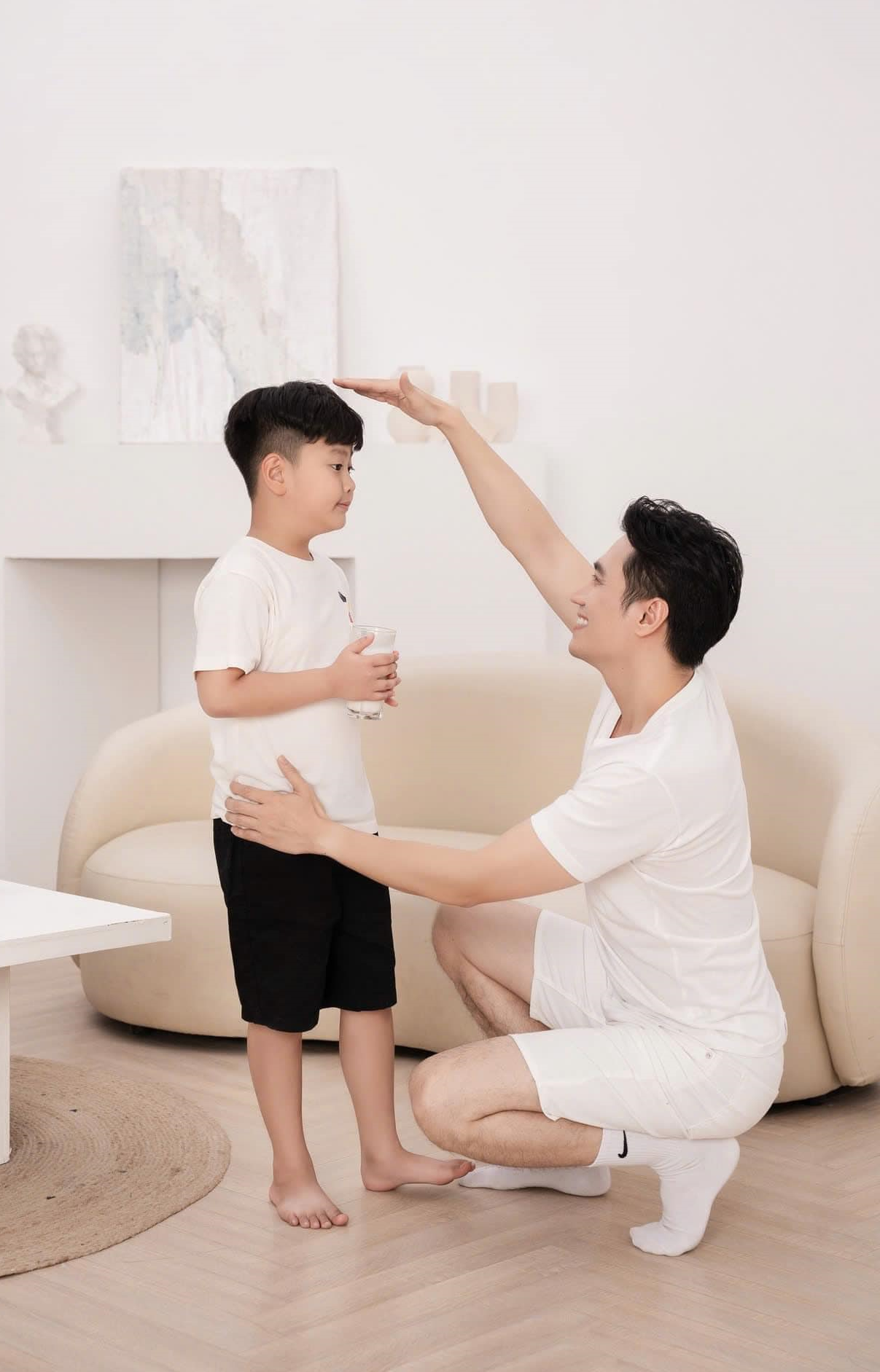 Quan hệ của NSƯT Việt Anh với vợ cũ sau khi bị tố không chu cấp tiền cho con, ẩn ý có người thứ 3 - Ảnh 3.