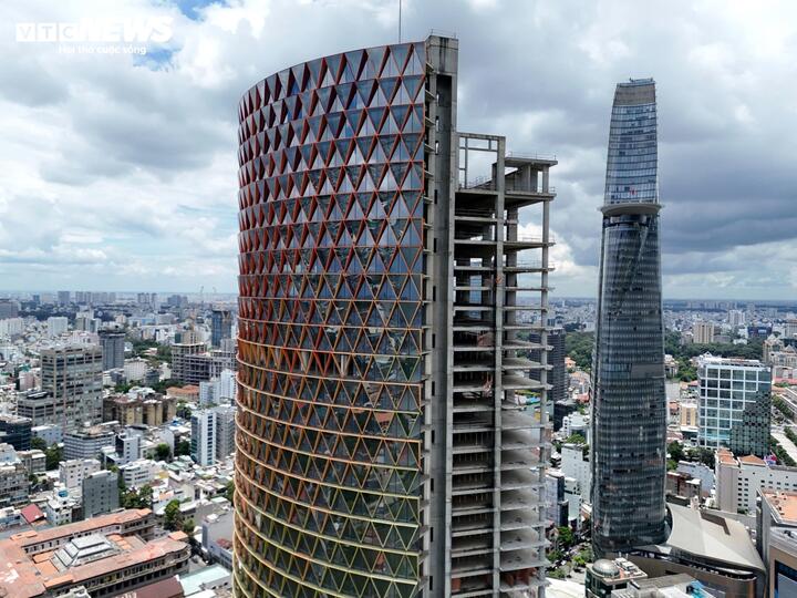 Số phận long đong của The One HCMC và Saigon One Tower - Ảnh 1.