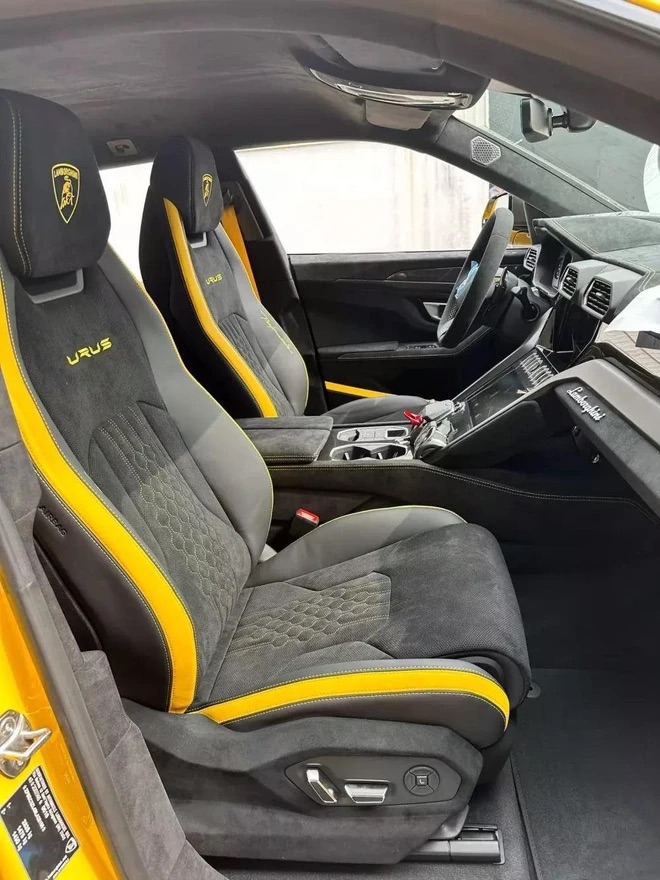 Lamborghini Urus Performante của Đoàn Di Băng xuất hiện trong garage lạ, CĐM đồn đoán xe đã bán sau chưa đầy 1 năm- Ảnh 8.