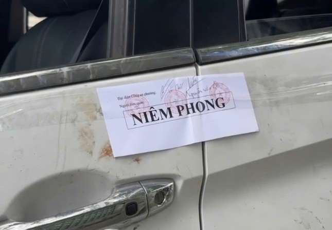 Hai nhóm thanh niên ẩu đả trong đêm tại biên hòa vỏ đạn rơi hiện trường - Ảnh 2.