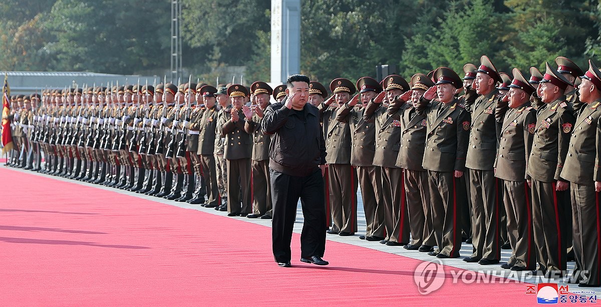 Nhà lãnh đạo Triều Tiên Kim Jong-un lên tiếng về quan hệ với Hàn Quốc - Ảnh 1.