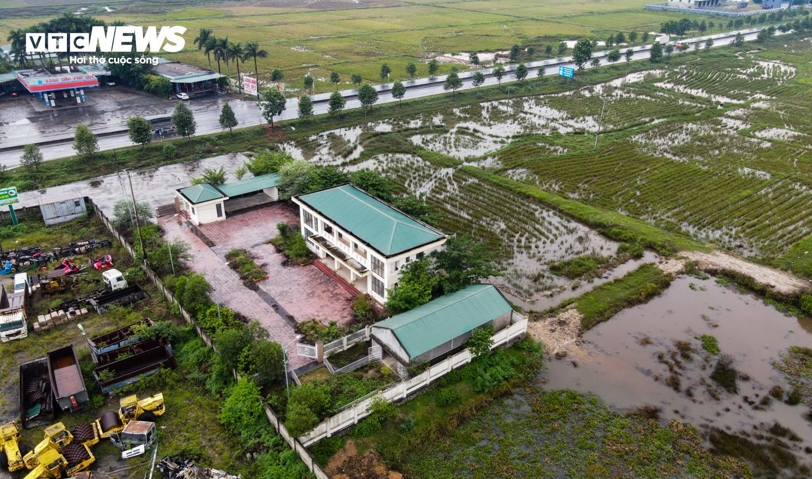 Trụ sở kiểm dịch Hà Tĩnh trị giá 8 tỷ đồng không có đường vào - Ảnh 6.