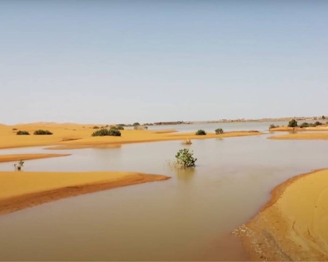 Lượng mưa lịch sử gây lũ lụt tại sa mạc Sahara: Hiện tượng vô cùng hiếm gặp này liệu có phải 'dấu hiệu' của thảm họa? - Ảnh 4.