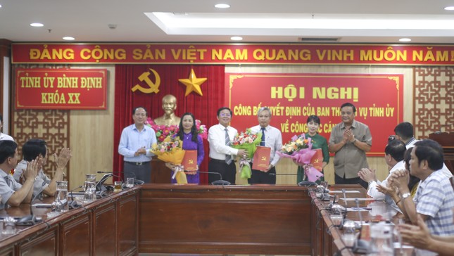 Ban Bí thư bổ nhiệm nhân sự mới tại Ban Tổ chức Trung ương và 5 Tỉnh - Ảnh 6.