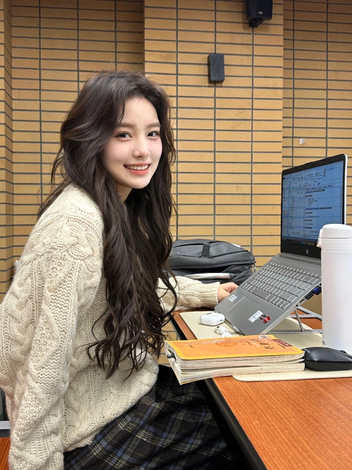 10 biểu hiện của người EQ thấp, nếu trúng 3 điều trở lên thì cần sửa ngay- Ảnh 1. 10 biểu hiện của người EQ thấp, nếu trúng 3 điều trở lên thì cần sửa ngay- Ảnh 1.