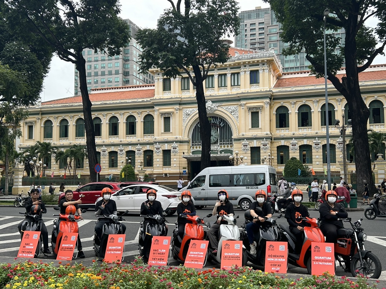 Th&aacute;nh gi&oacute;ng Việt trong l&agrave;ng xe m&aacute;y điện tăng tốc sau c&uacute; h&iacute;ch triệu đ&ocirc; - Ảnh 1.