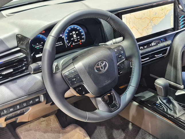 Toyota Camry mới có giá cao nhất 1,53 tỷ đồng - Ảnh 13.