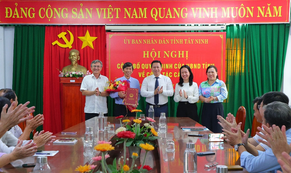 Công bố Quyết định bổ nhiệm Giám đốc sở tại Hà Giang , Tây Ninh và Quảng Bình - Ảnh 3.