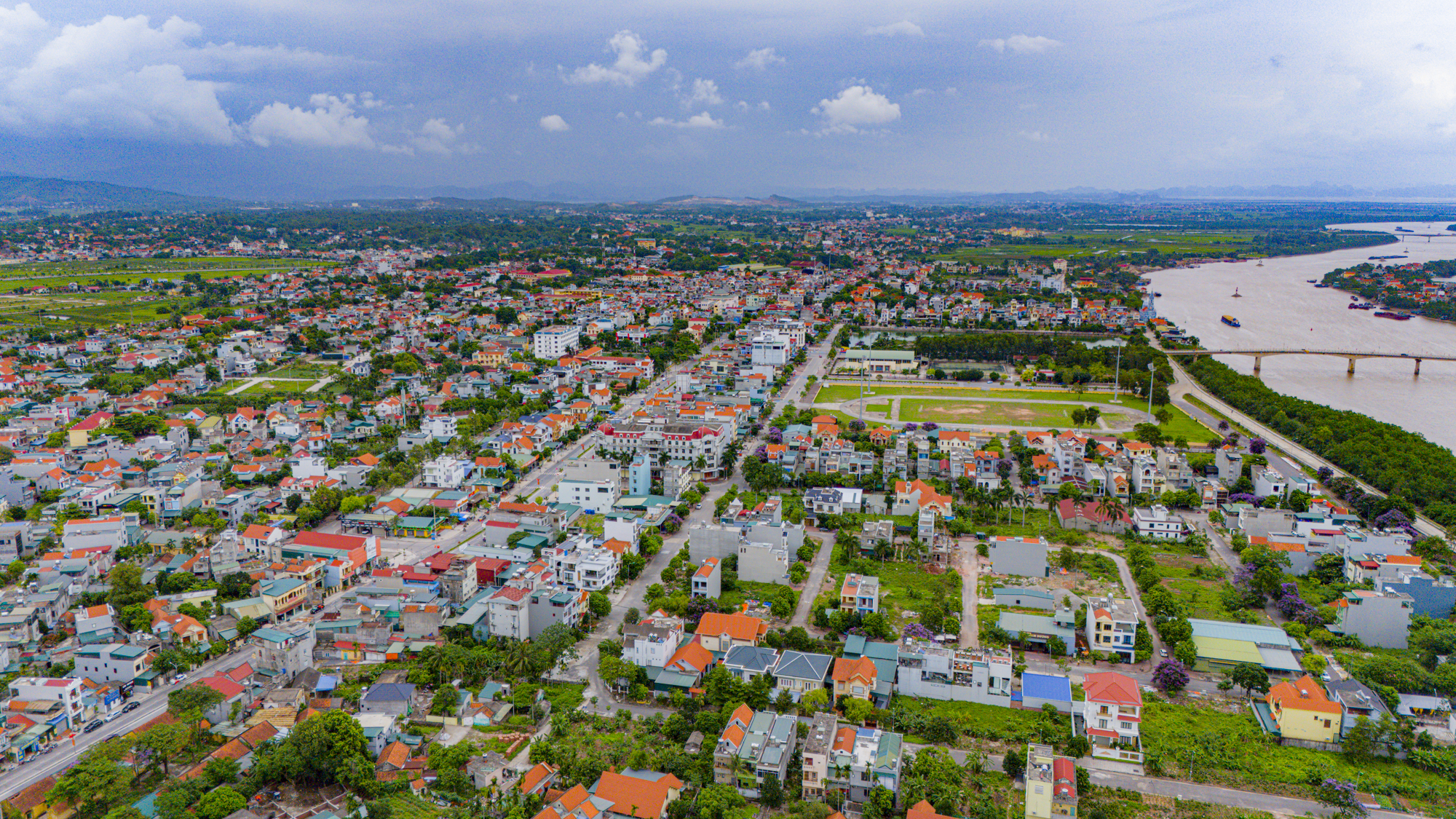 Diện mạo 3 huyện, thị xã chuẩn bị lên thành phố tại Quảng Ninh, có nơi chỉ 2 ngày nữa được “lên chức”- Ảnh 6.