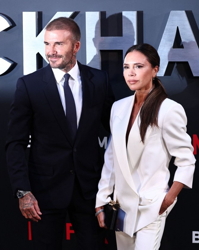 Choáng trước dinh thự 2 nghìn tỷ vừa tậu của David Beckham: Ngay cạnh biển, cây vây quanh, rộng đi cả ngày không hết- Ảnh 6.