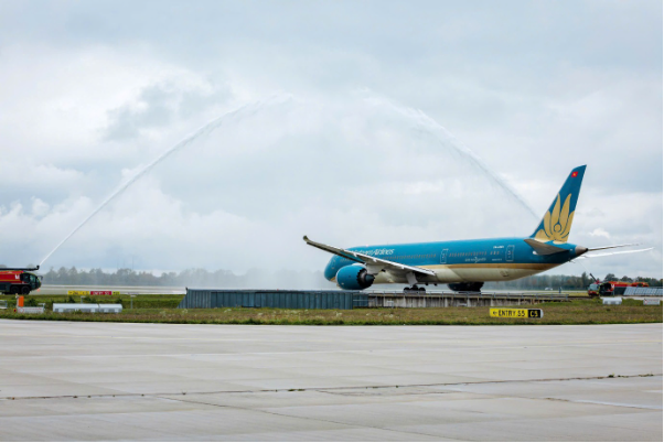 Vietnam Airlines khai trương đường bay thẳng đến thành phố Munich (Đức) - Ảnh 2.