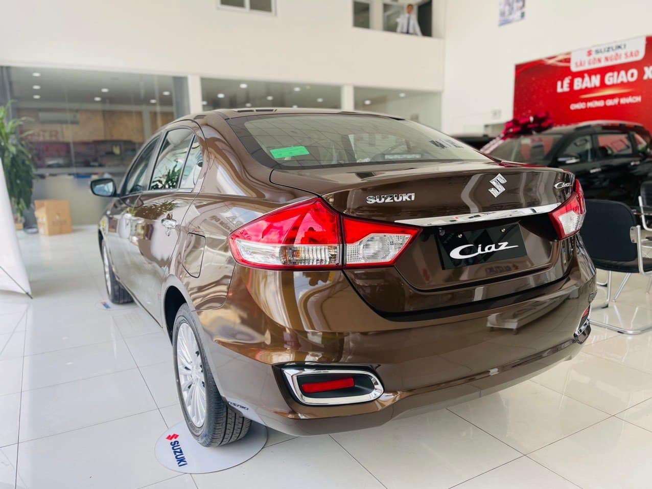 Suzuki Ciaz giảm hơn 100 triệu tại đại lý: Giá thực tế từ 430 triệu, rẻ ngang Vios số sàn nhưng người mua phải đánh đổi một thứ- Ảnh 7.