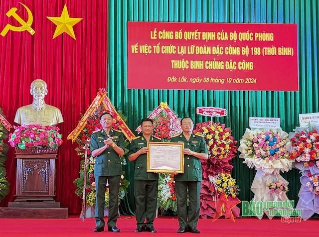 Tổ chức lại Lữ đoàn Đặc công bộ 198 thời bình thuộc Binh chủng Đặc công bộ Quốc phòng - Ảnh 1.