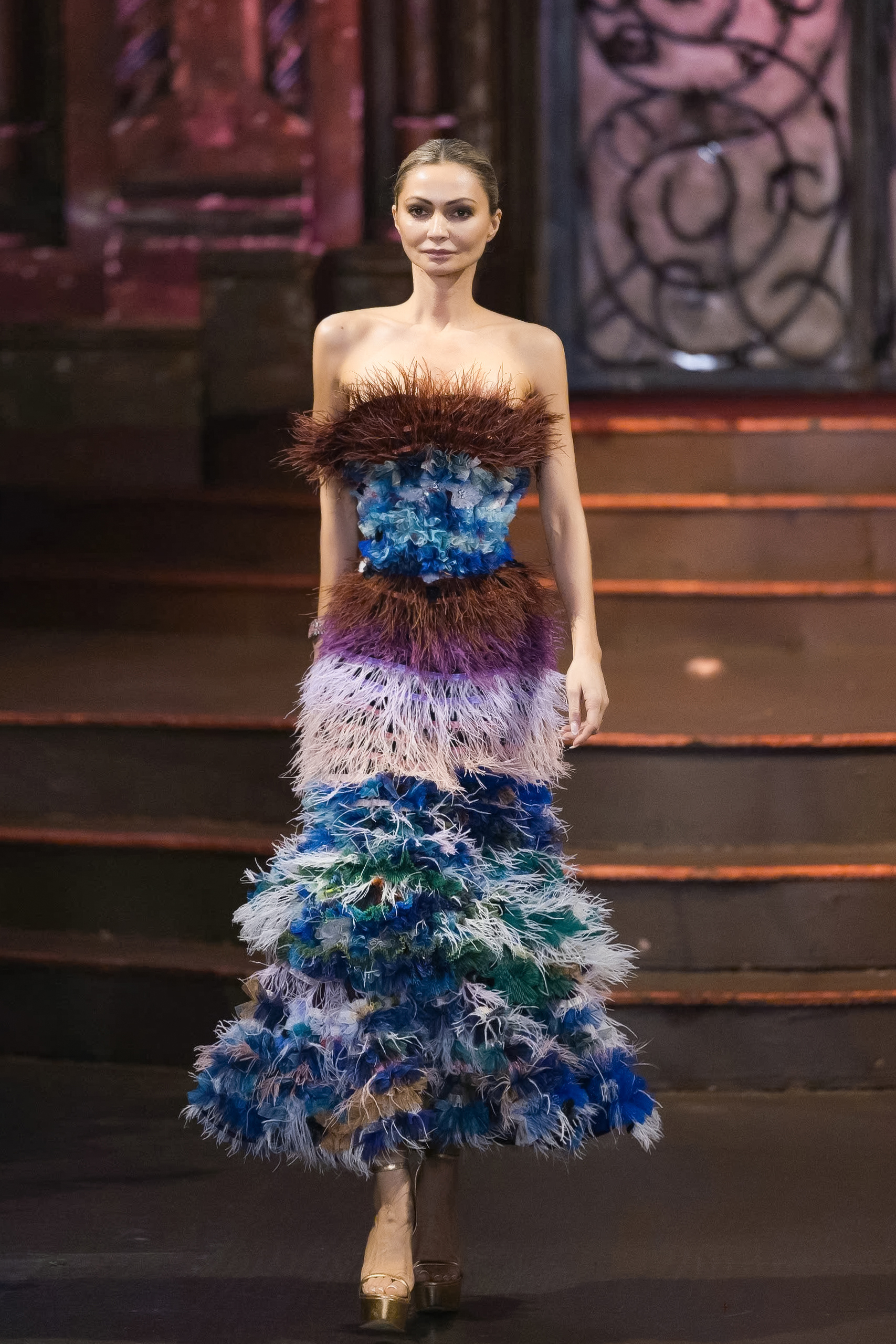 Dàn sao quốc tế trình diễn trang phục của NTK Tuyết Lê tại New York Couture Fashion Week- Ảnh 5.