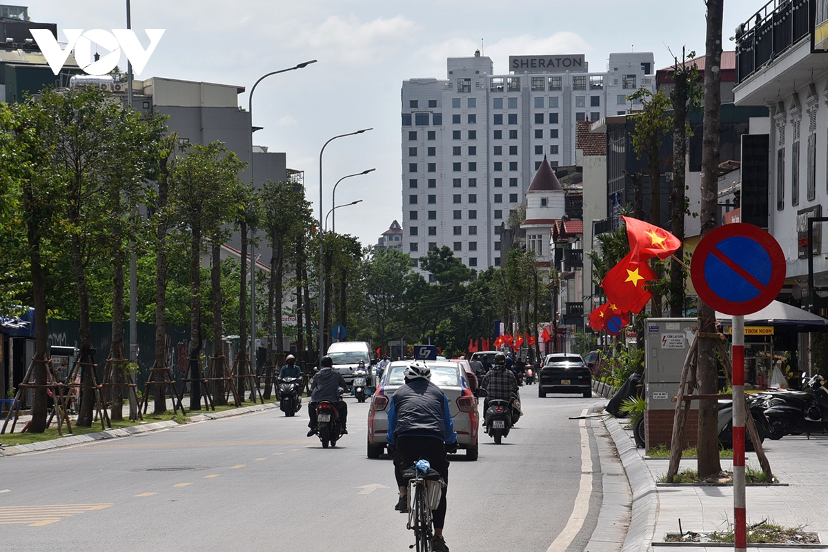 Tuyến đường ven sông Hồng mềm mại tại Hà Nội hoàn thành - Ảnh 9.