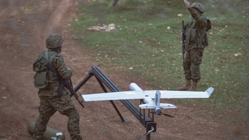 Chiến sự Trung Đông: 1.300 UAV tấn công Israel từ 6 mặt trận - Ảnh 1.