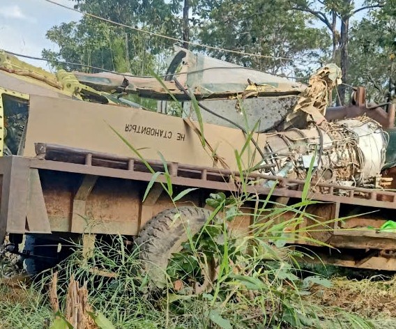 Đ&atilde; đưa m&aacute;y bay Yak-130 ra khỏi Vườn Quốc gia Y&oacute;k Đ&ocirc;n- Ảnh 1.