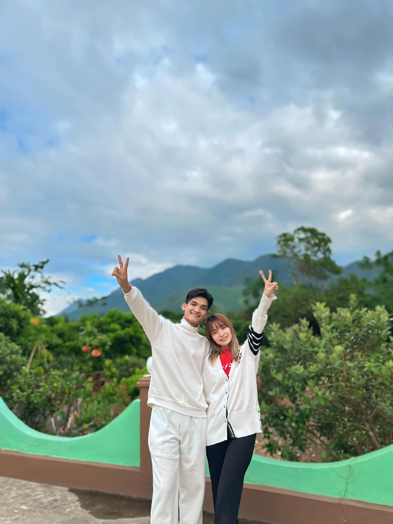 Mạc Văn Khoa bị bạn của mẹ vợ, bạn của vợ gọi điện "chất vấn" - Ảnh 3.