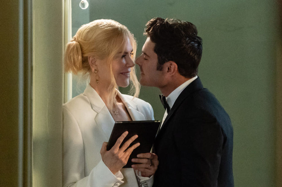 - Ảnh 3. - Ảnh 3.