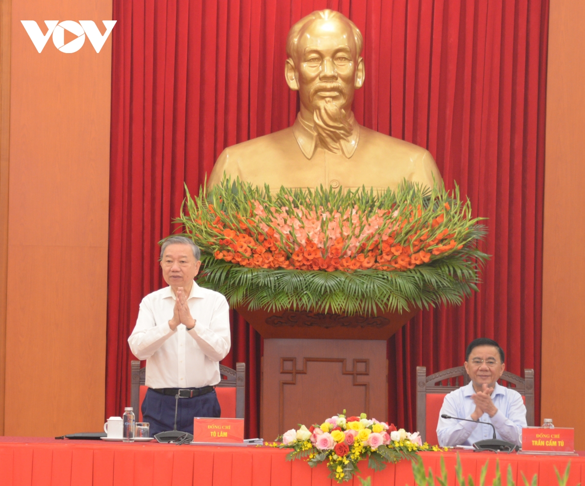 Tổng Bí thư Tô Lâm làm việc với Tiểu ban Văn kiện Đại hội XIV - Ảnh 1.