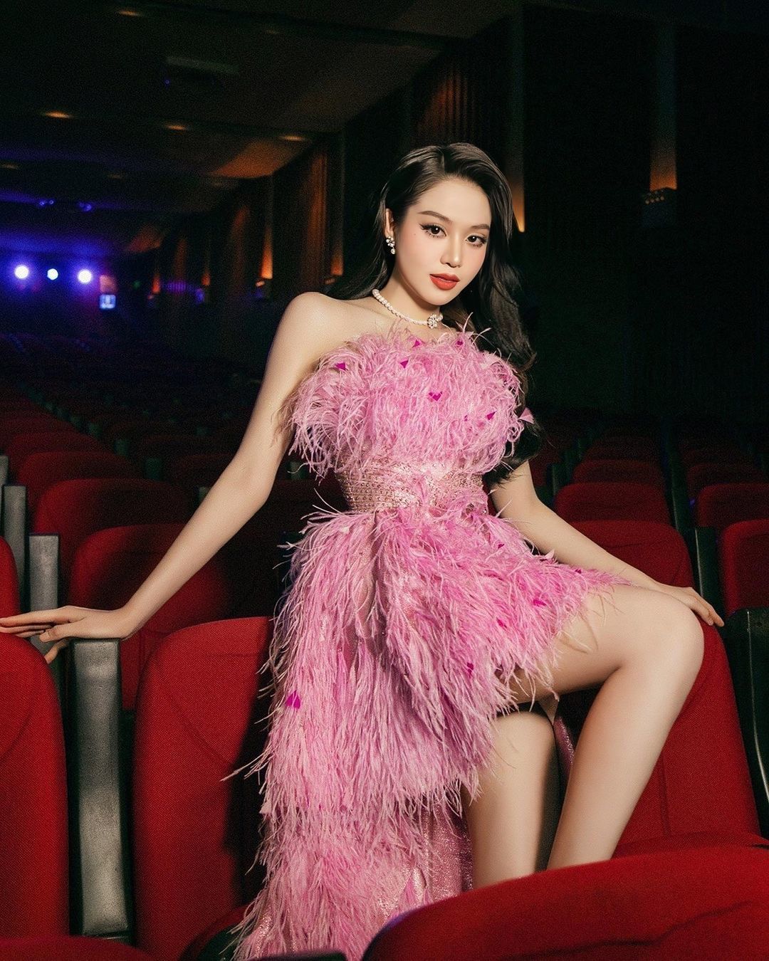 Miss International 2024 gọi tên Thanh Thủy: Quyết định "dao kéo" 2 khuyết điểm trên cơ thể để nâng cấp nhan sắc hoàn toàn đúng! - Ảnh 3.