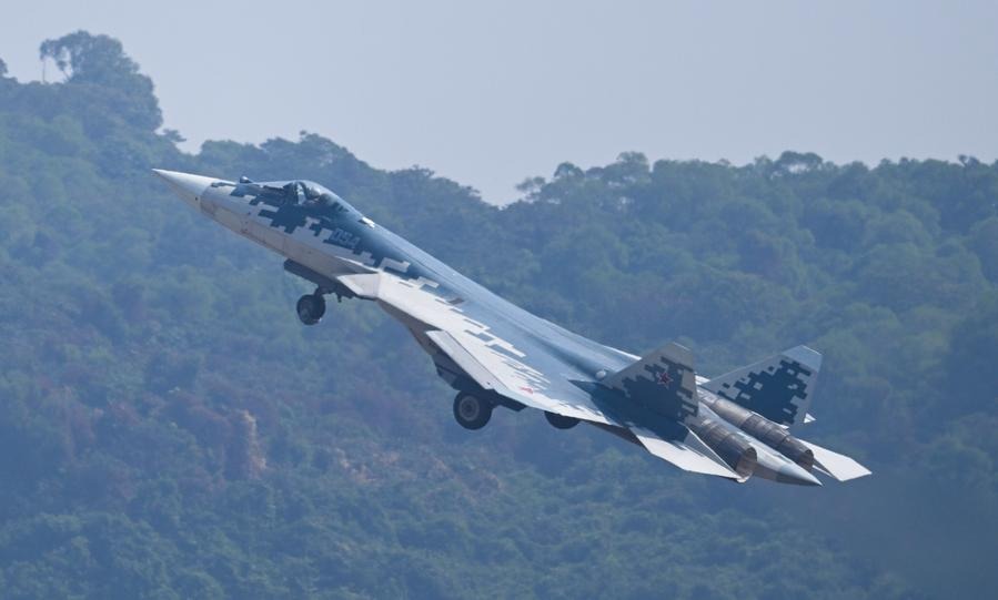 Lần đầu tiên Nga bán tiêm kích Su-57 cho đối tác nước ngoài - Ảnh 1.