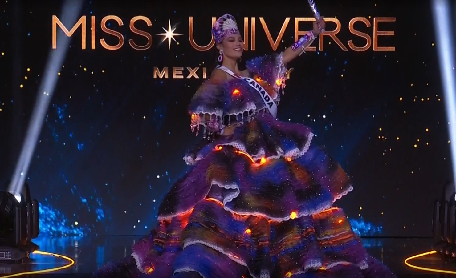 Bán kết Miss Universe 2024: Kỳ Duyên lộ diện, "hóa bướm" cực đã mắt gây bùng nổ sân khấu! - Ảnh 6.